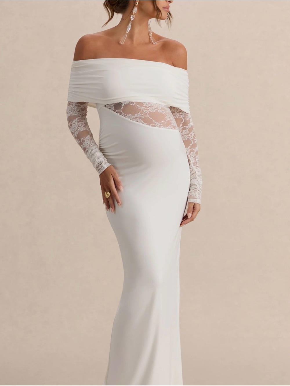 Club L London One-Shoulder White Lace-Inset Gown